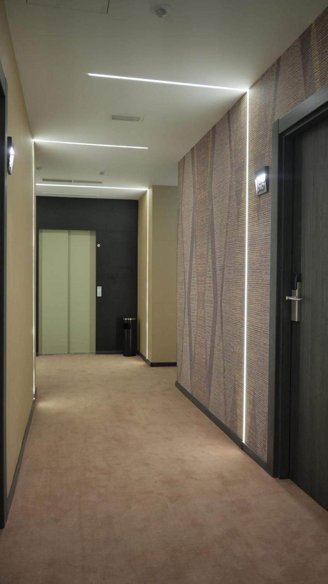Onyx By Luna Hotel 4*