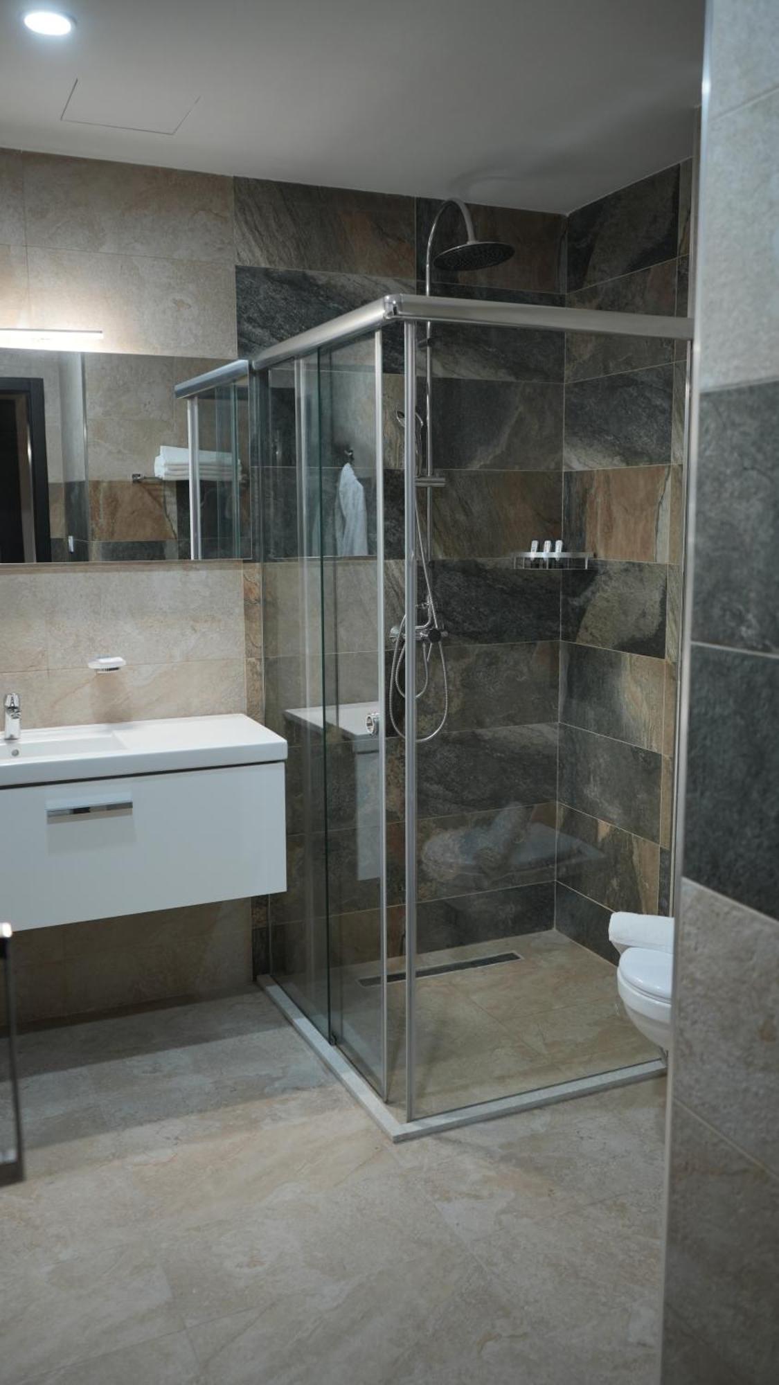 Hotel Onyx By Luna 4*